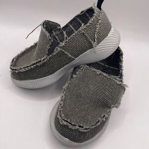 Crevo Toddler Boys Size 7 Gray Canvas Slip-On Shoes